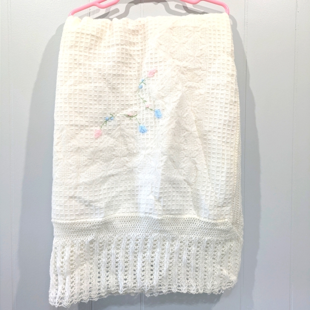 Vintage Waffle‎ Knit Baby Blanket Delicate Soft Lightweight